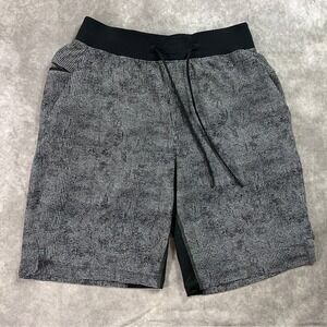 Lululemon Shorts Mens S Black T.H.E. Linerless Short 10" Geometric Wicking